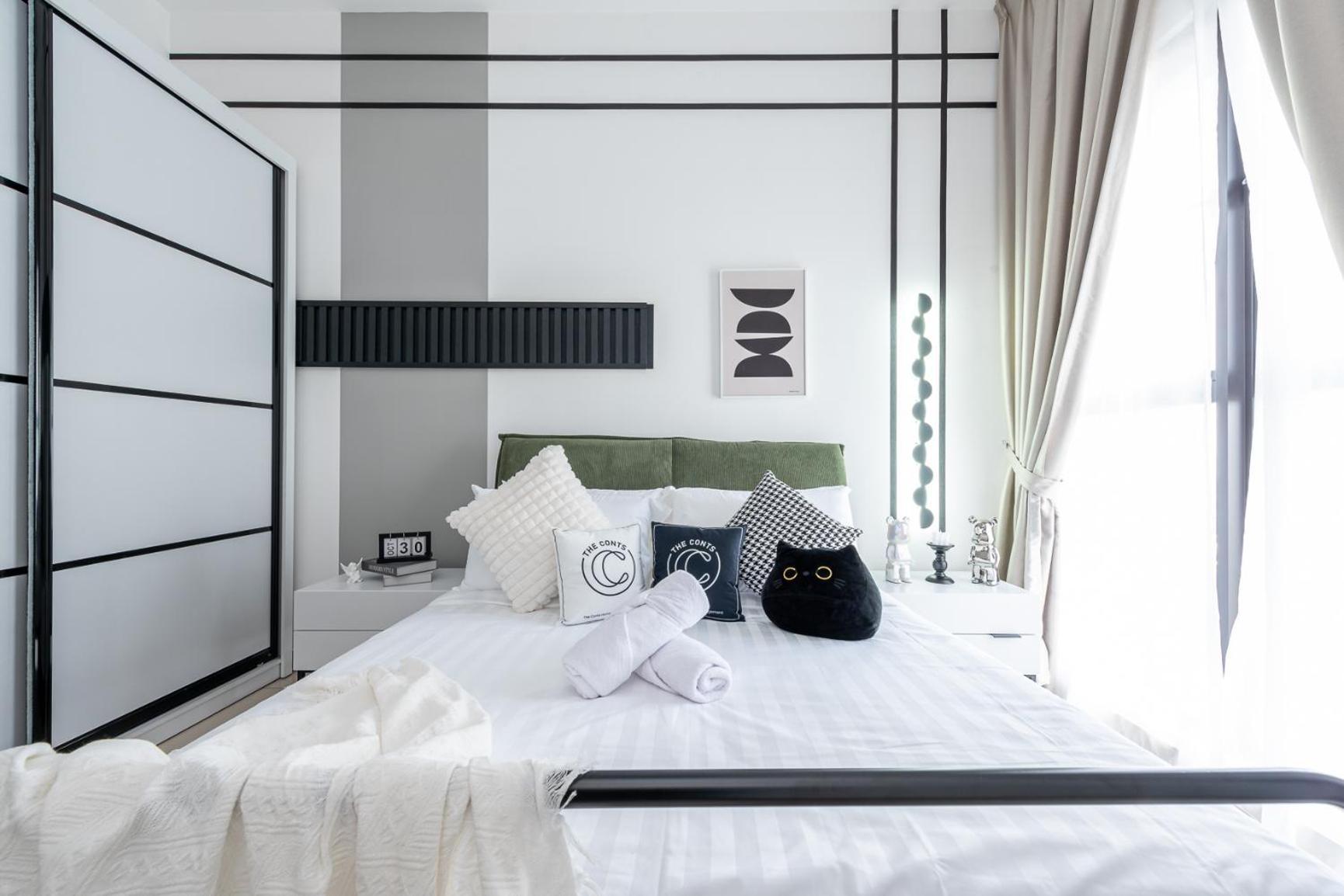 Tallest Concept Theme Suite Klcc Kuala Lumpur Room photo